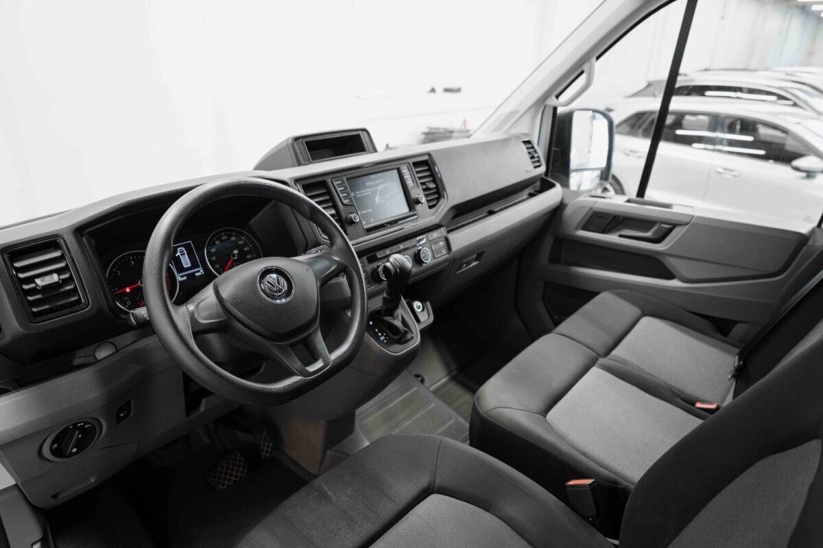 Volkswagen Crafter L4H3 N1 2.0 103kW 2019, kuva 6/10