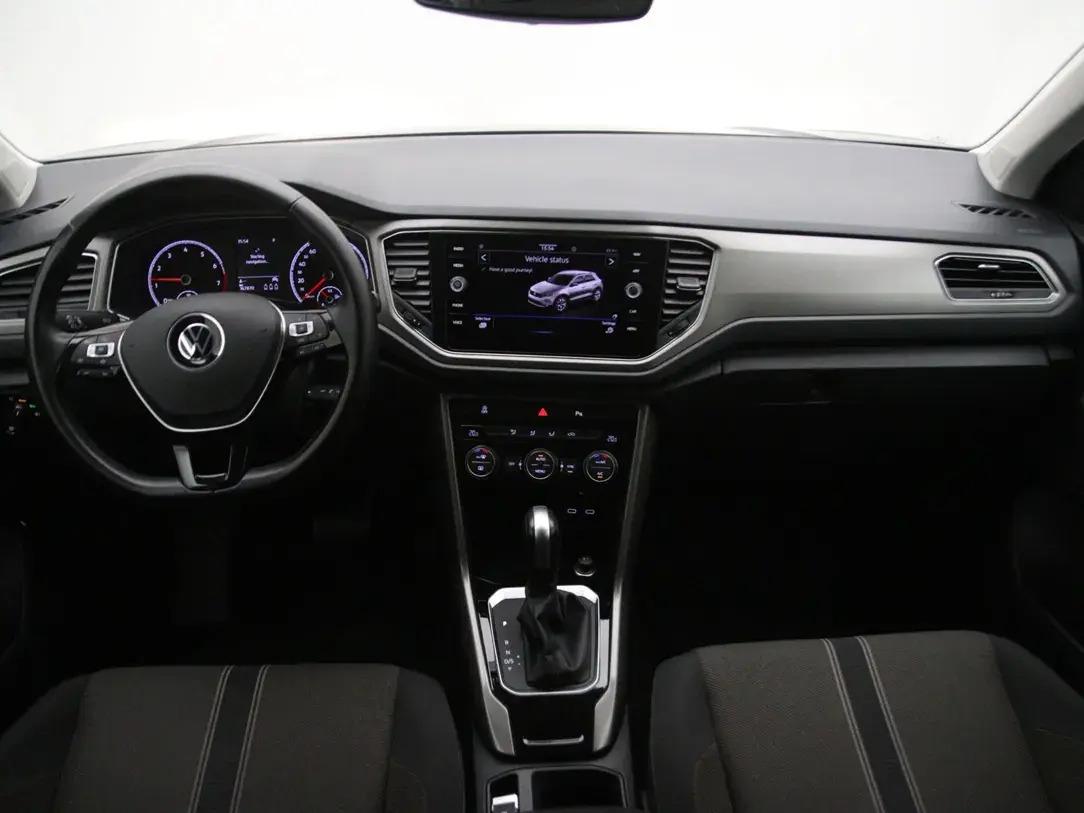 Volkswagen T-Roc 2022, photo 2/10
