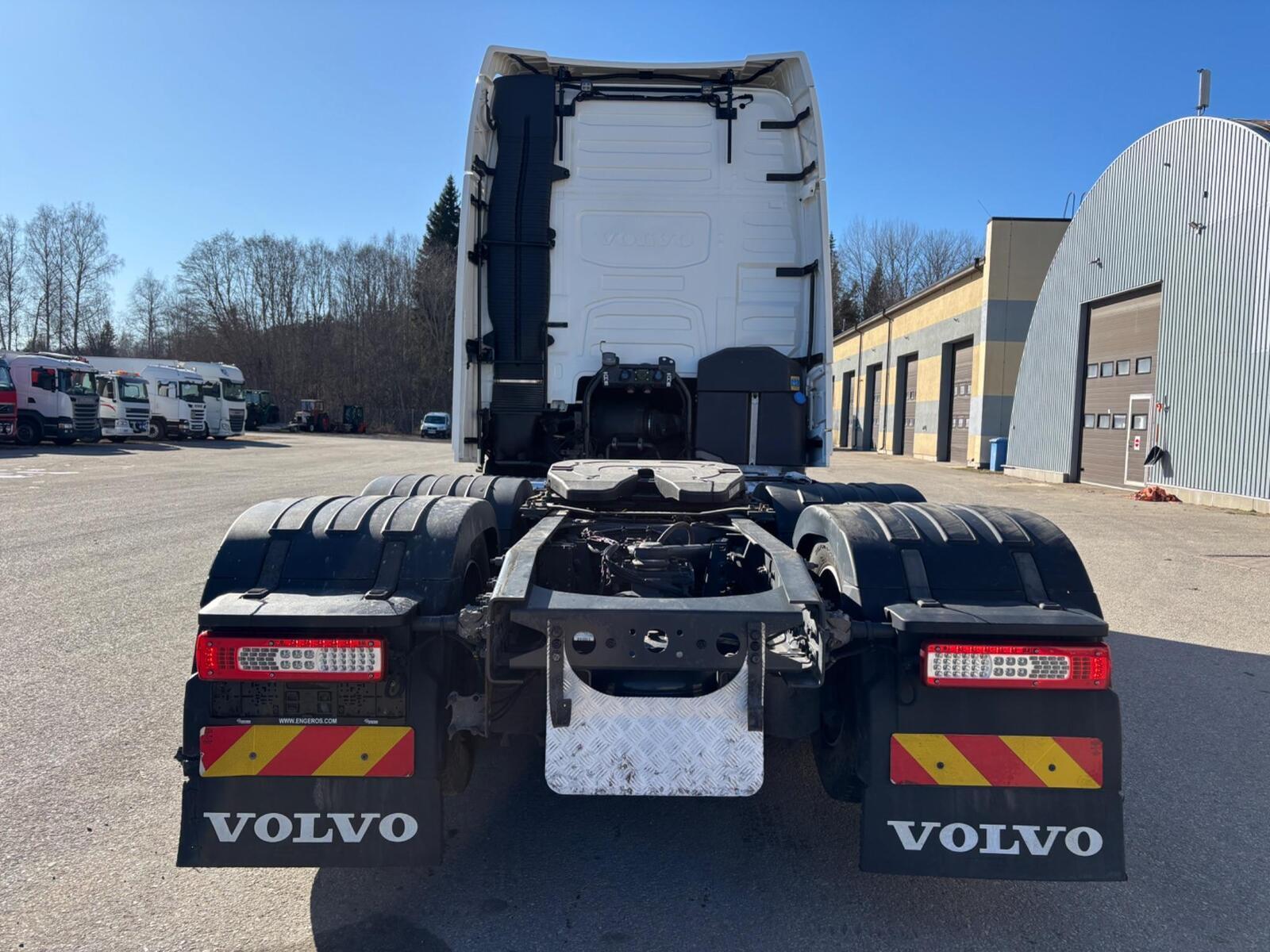 Volvo FH500 2023, photo 5/25