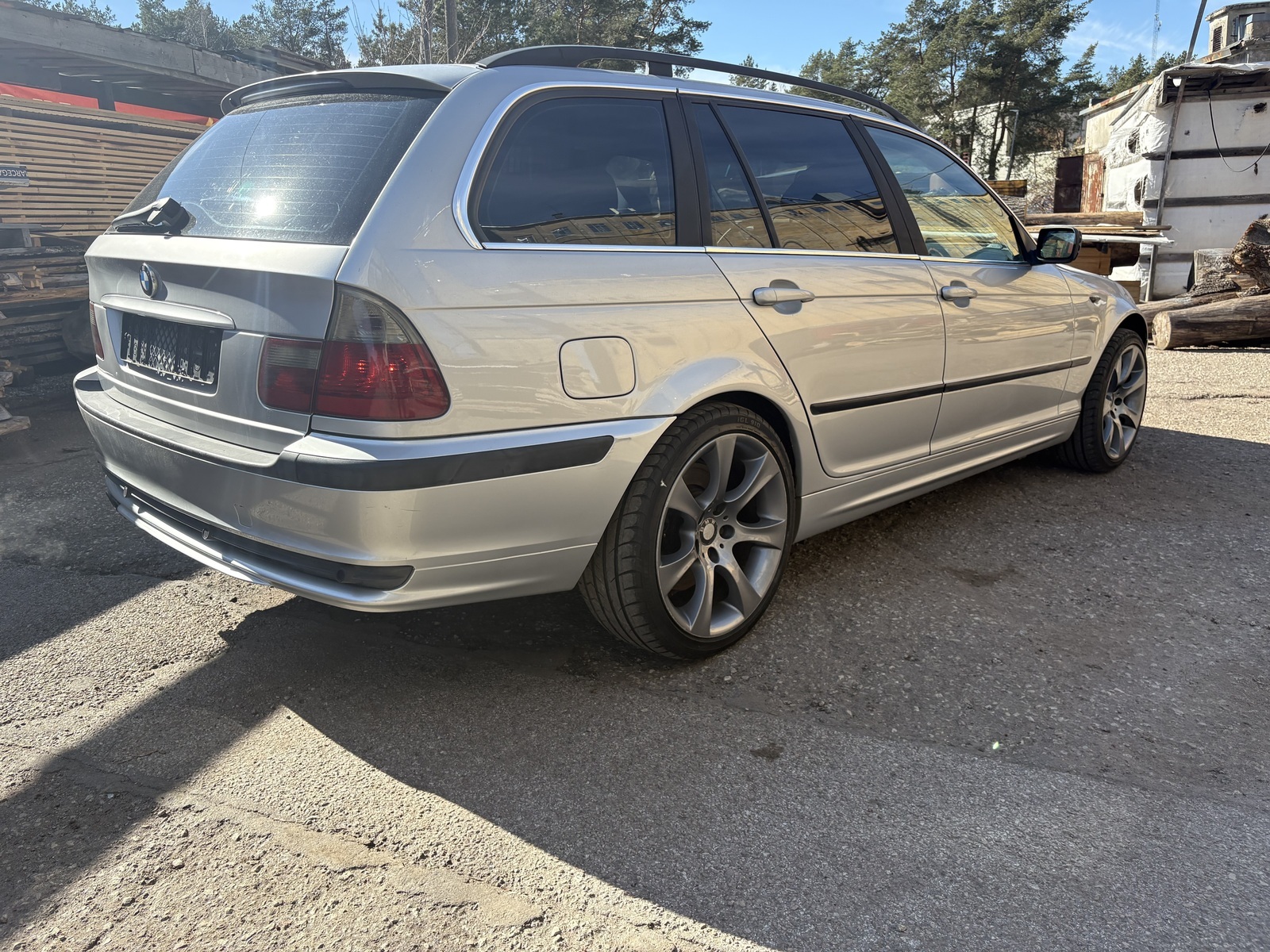 BMW 330 2004, kuva 3/10