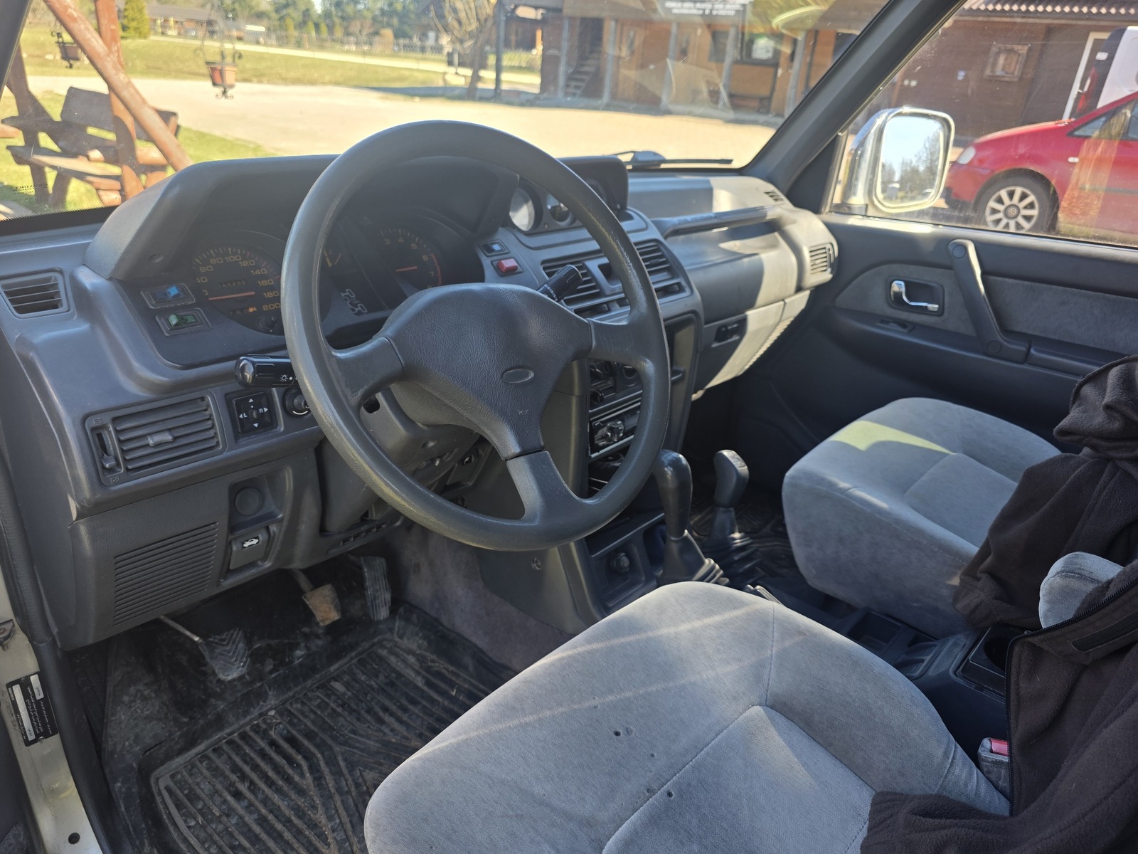 Mitsubishi Pajero 1993, photo 5/9