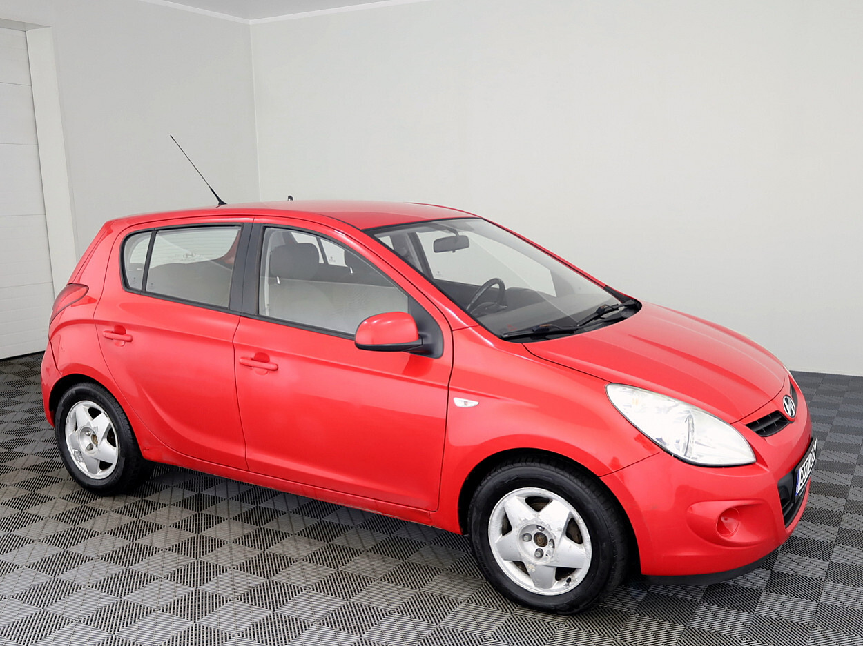 Hyundai i20 Elegance 1.4 74kW