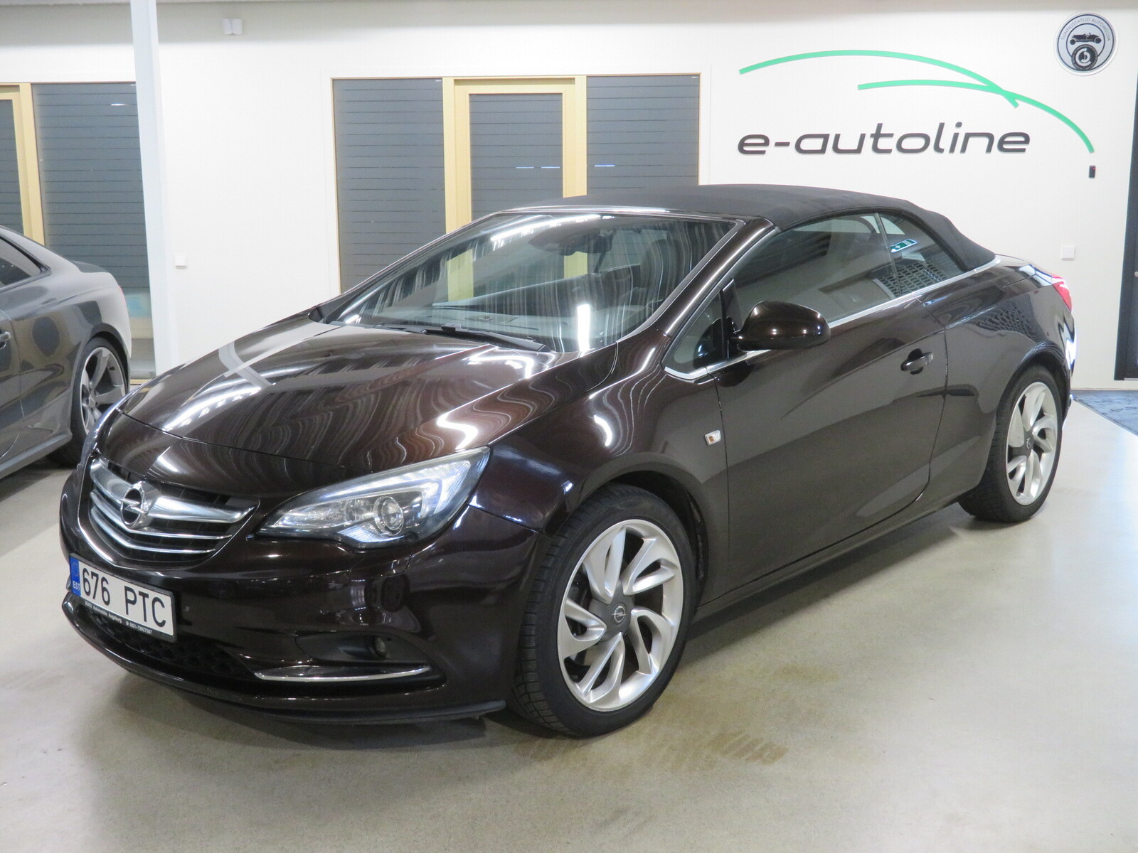 Opel Cascada CDTI 2013, photo 3/9