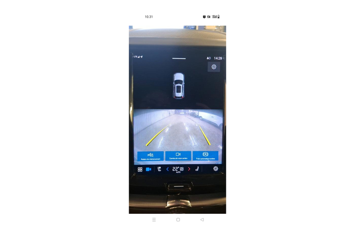 Volvo XC60 2022, photo 4/21