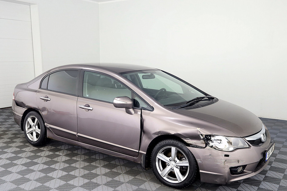 Honda Civic, 2011, 1.8, 103 kW, bensiin, automaat, esivedu