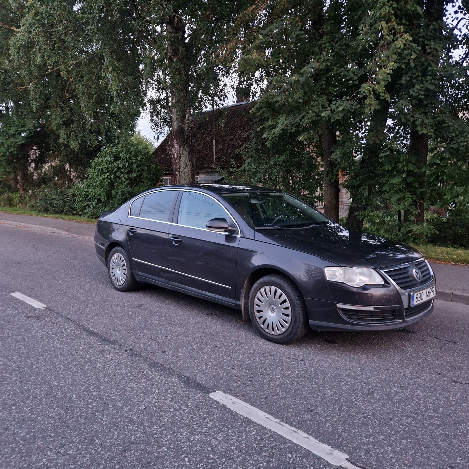 Volkswagen Passat 2006, kuva 2/8