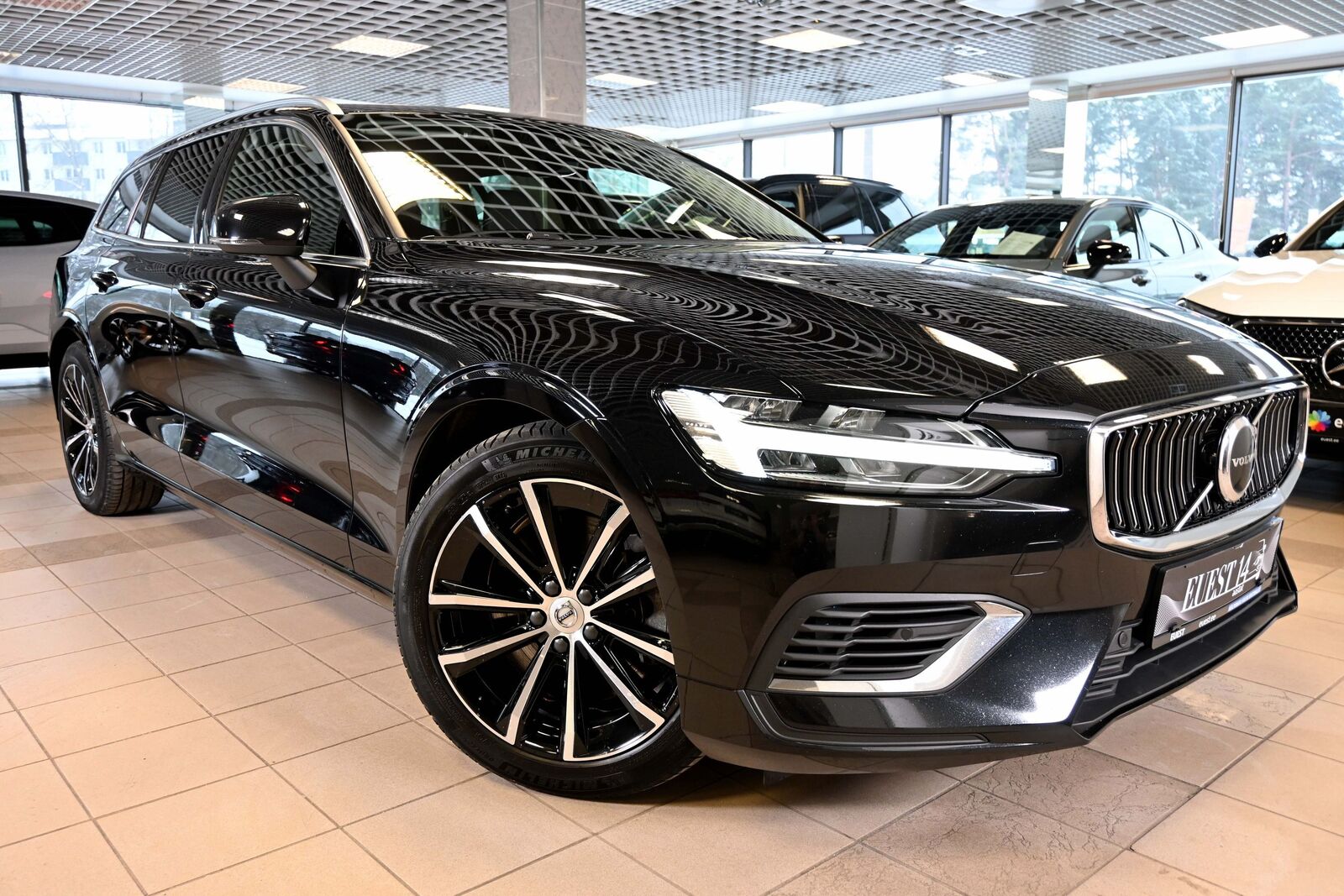 Volvo V60 AWD T6 DARK PLUS INTELLI SAFE PRO GOOGLE 2.0 Long range Plug-in 293kW