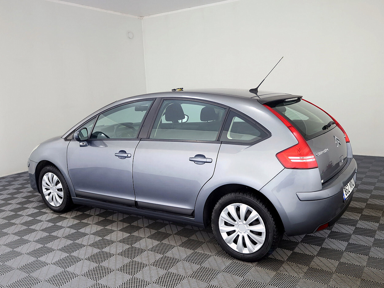 Citroën C4 2010, photo 4/7
