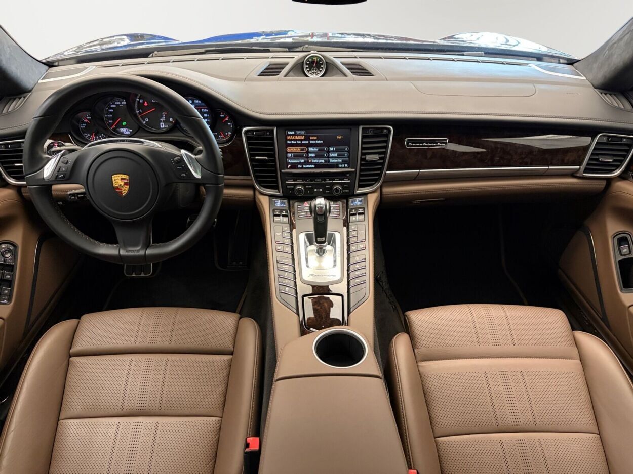 Porsche Panamera 2015, photo 7/27