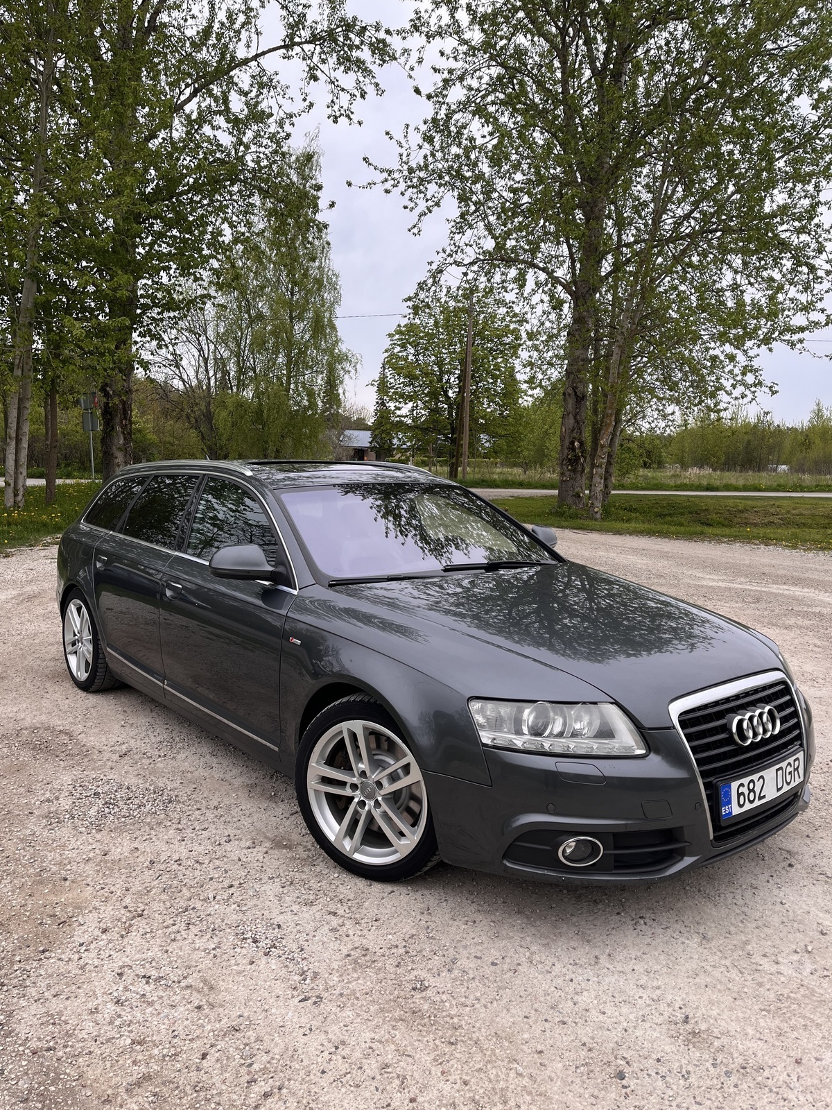 Audi A6 2010, photo 2/12