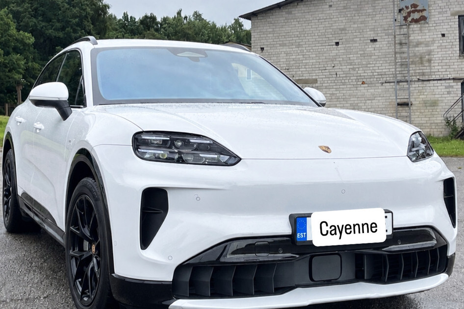 Porsche Cayenne, 2026, 325 kW, электричество, автомат, полный привод