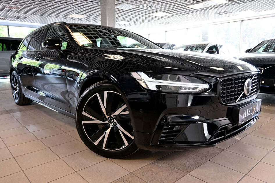 Volvo V90, 2022, 2.0, 251 kW, pistikhübriid (bensiin/elekter), automaat, nelikvedu