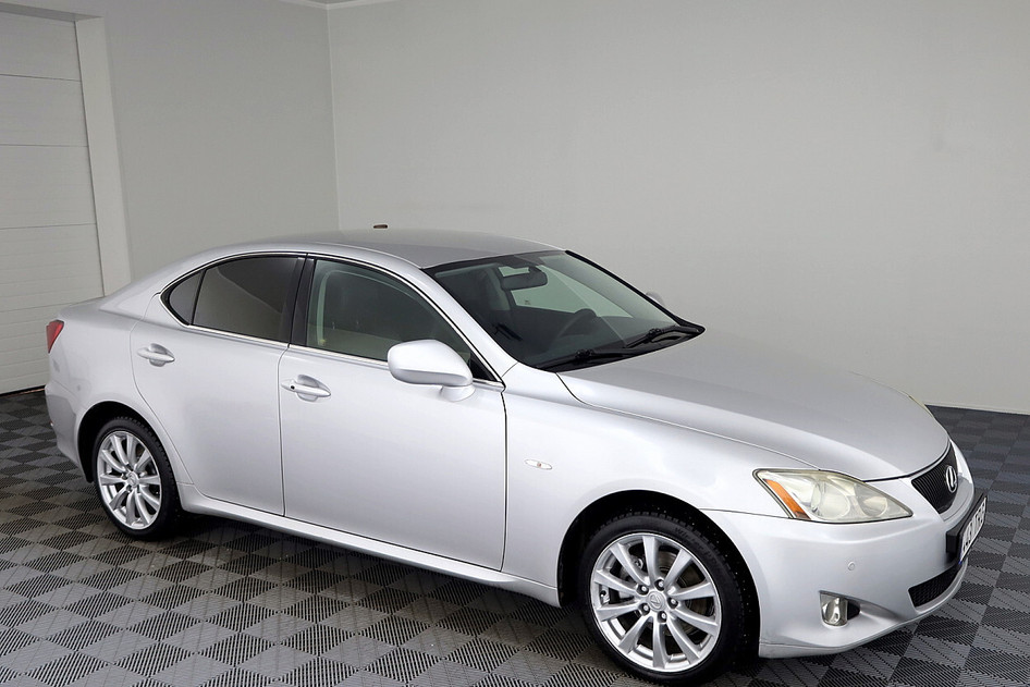 Lexus IS 220, 2008, 2.2, 130 kW, diesel, manual, rear-wheel drive