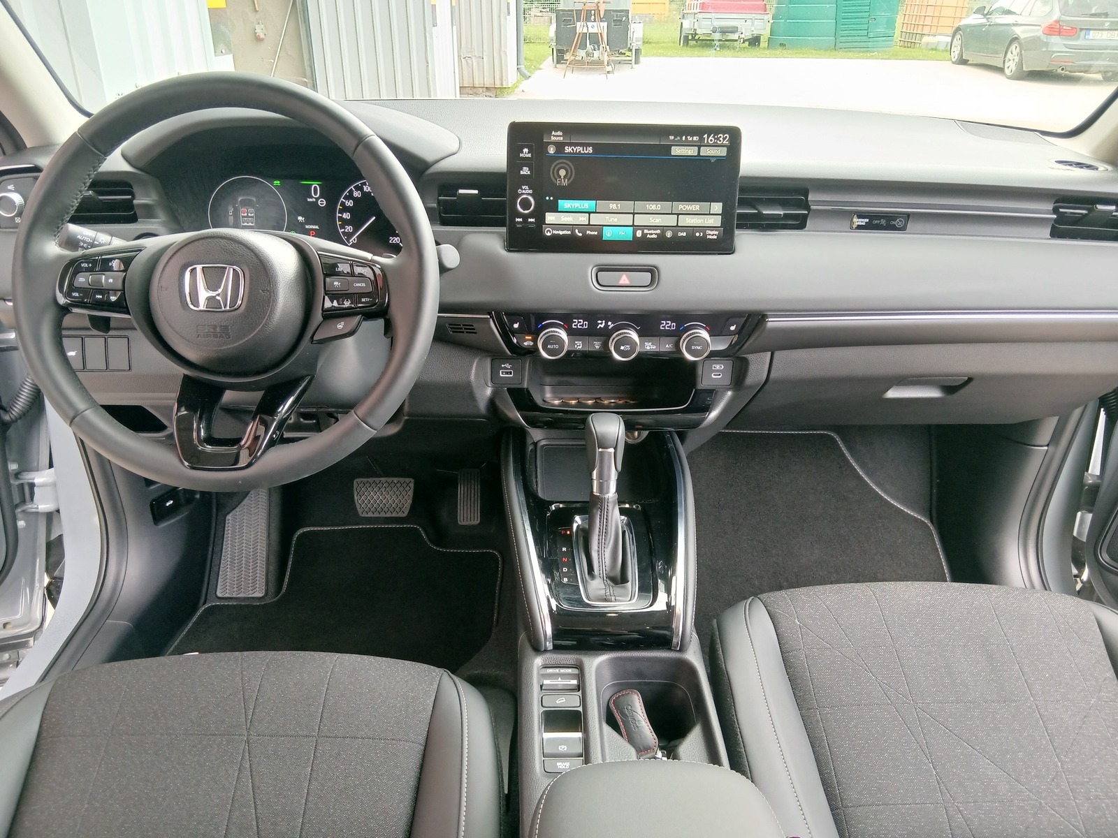 Honda HR-V Advance 1.5 79kW 2026, photo 6/10