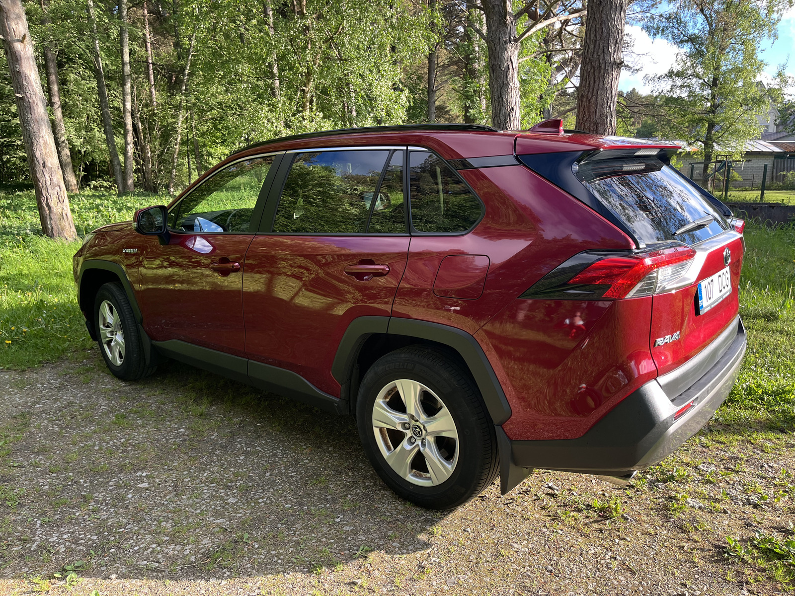 Toyota RAV4 2019, kuva 2/7
