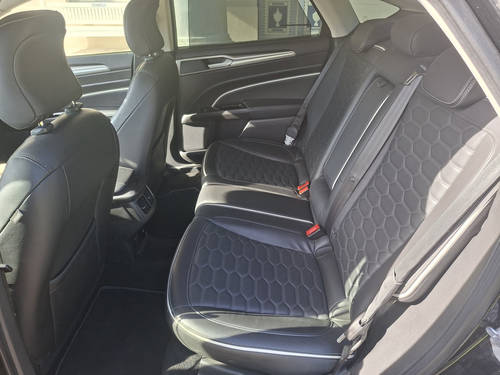 Ford Mondeo 2016, photo 7/7