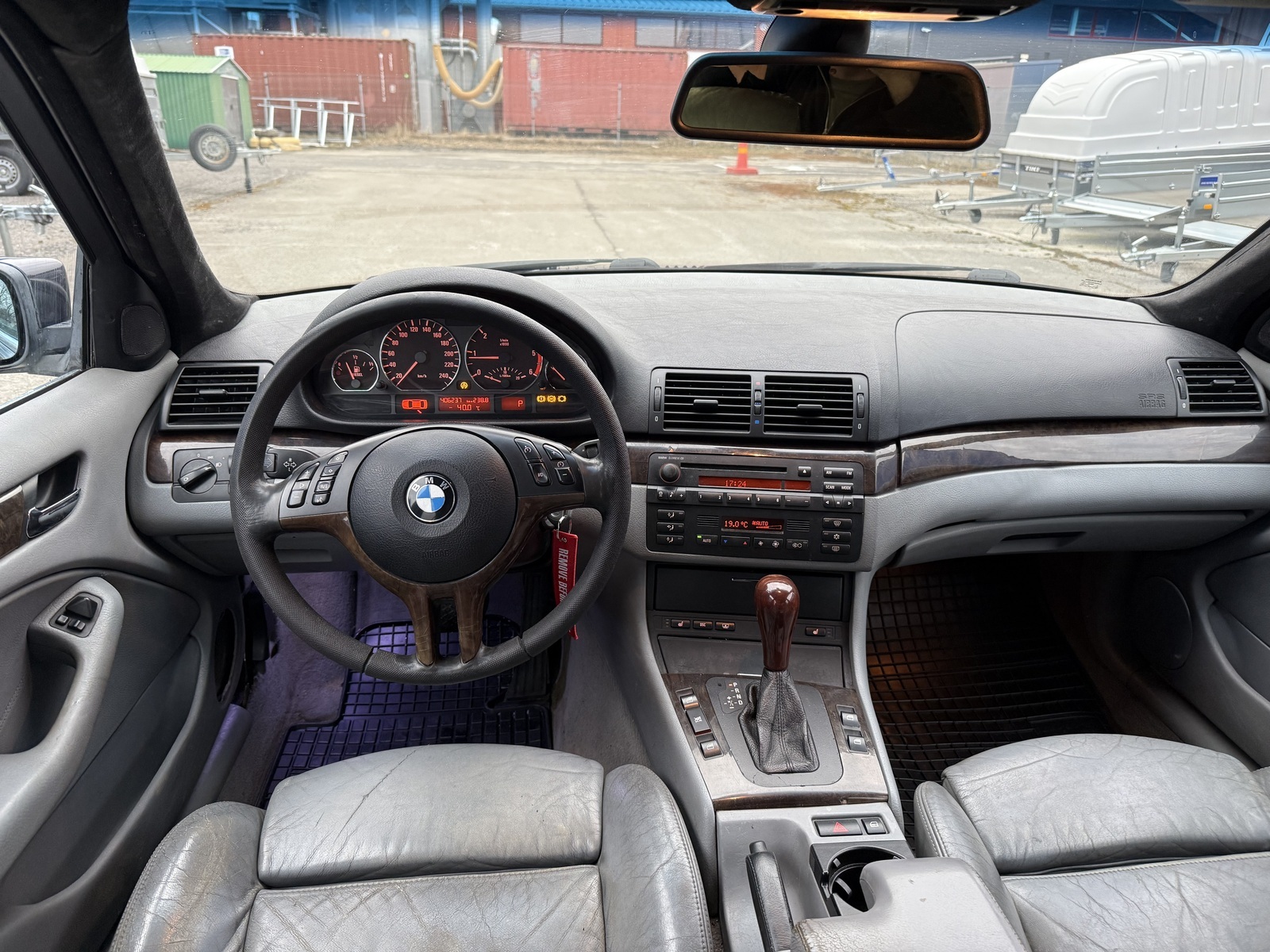 BMW 330 XD 2001, kuva 5/18