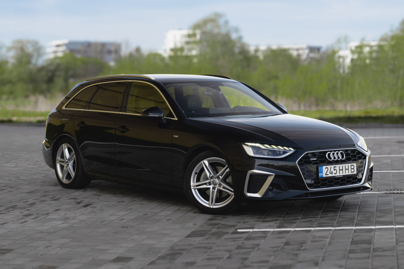 Audi A4