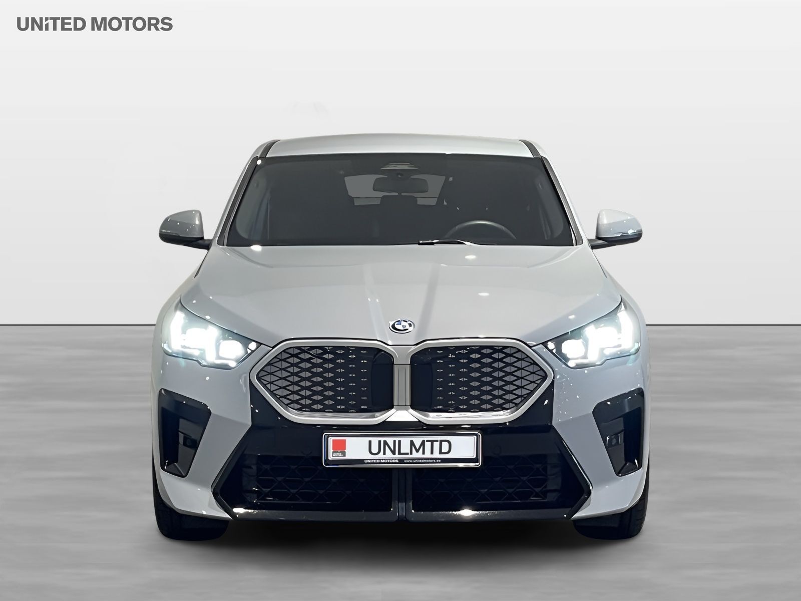 BMW iX2 2025, photo 2/34