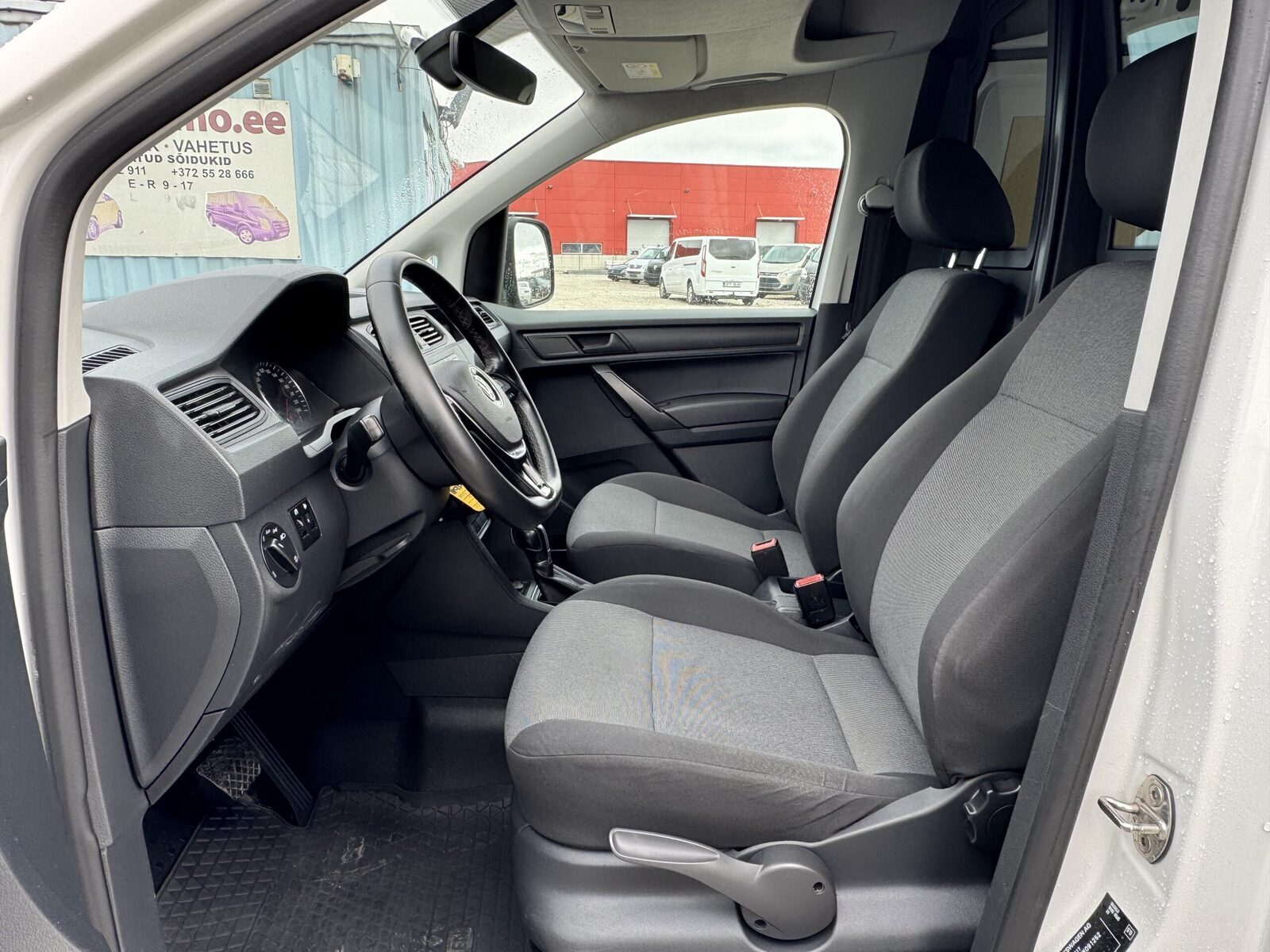 Volkswagen Caddy 2017, kuva 3/12