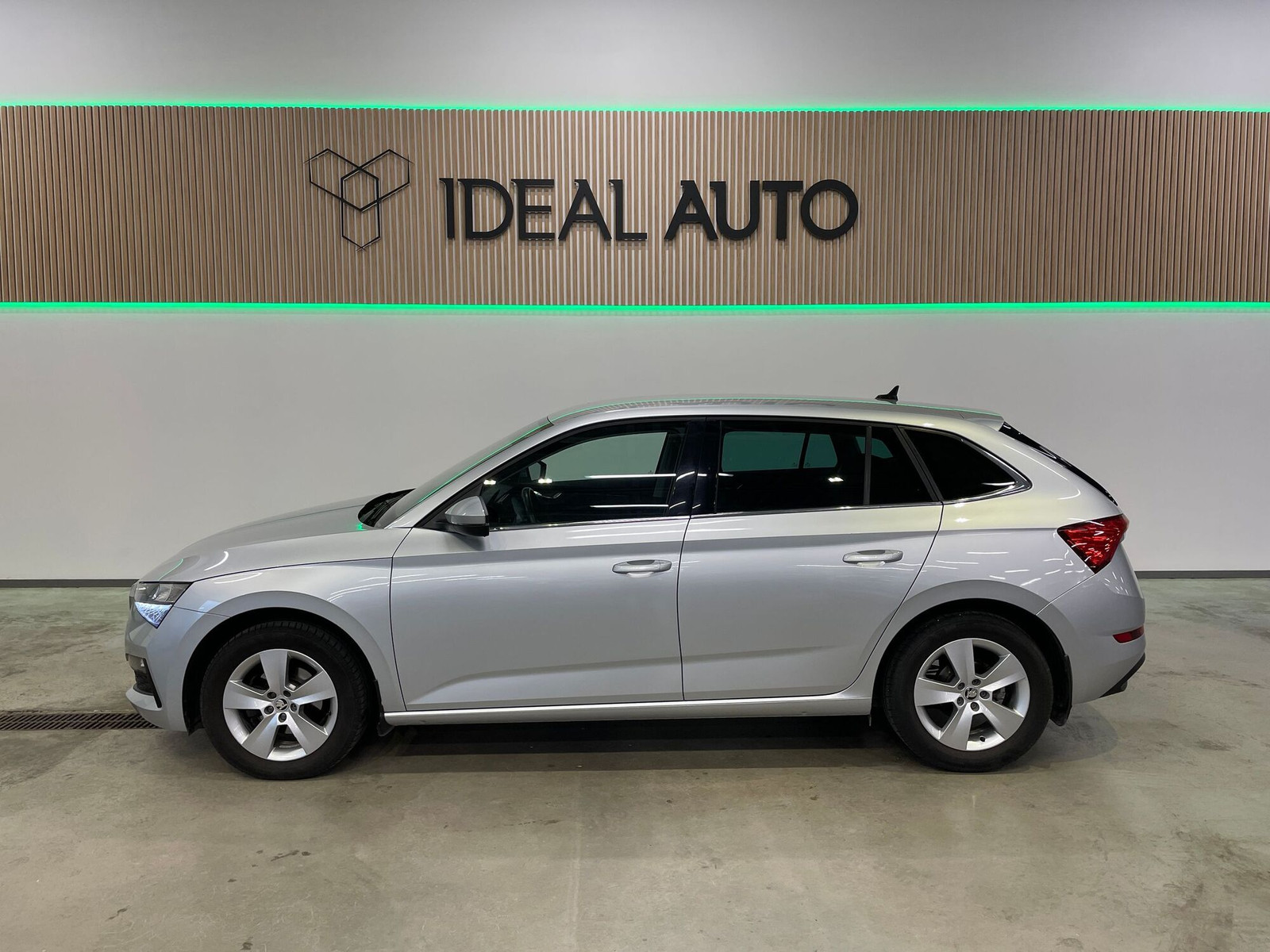 Škoda Scala 2024, kuva 2/17