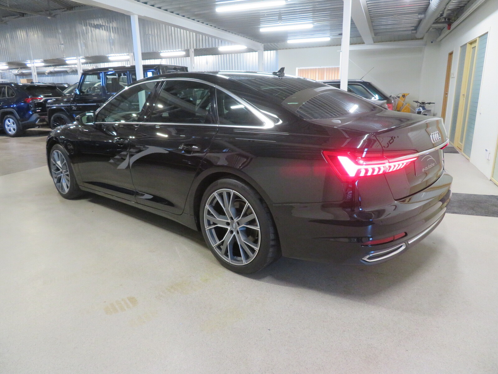 Audi A6 2019, photo 2/10