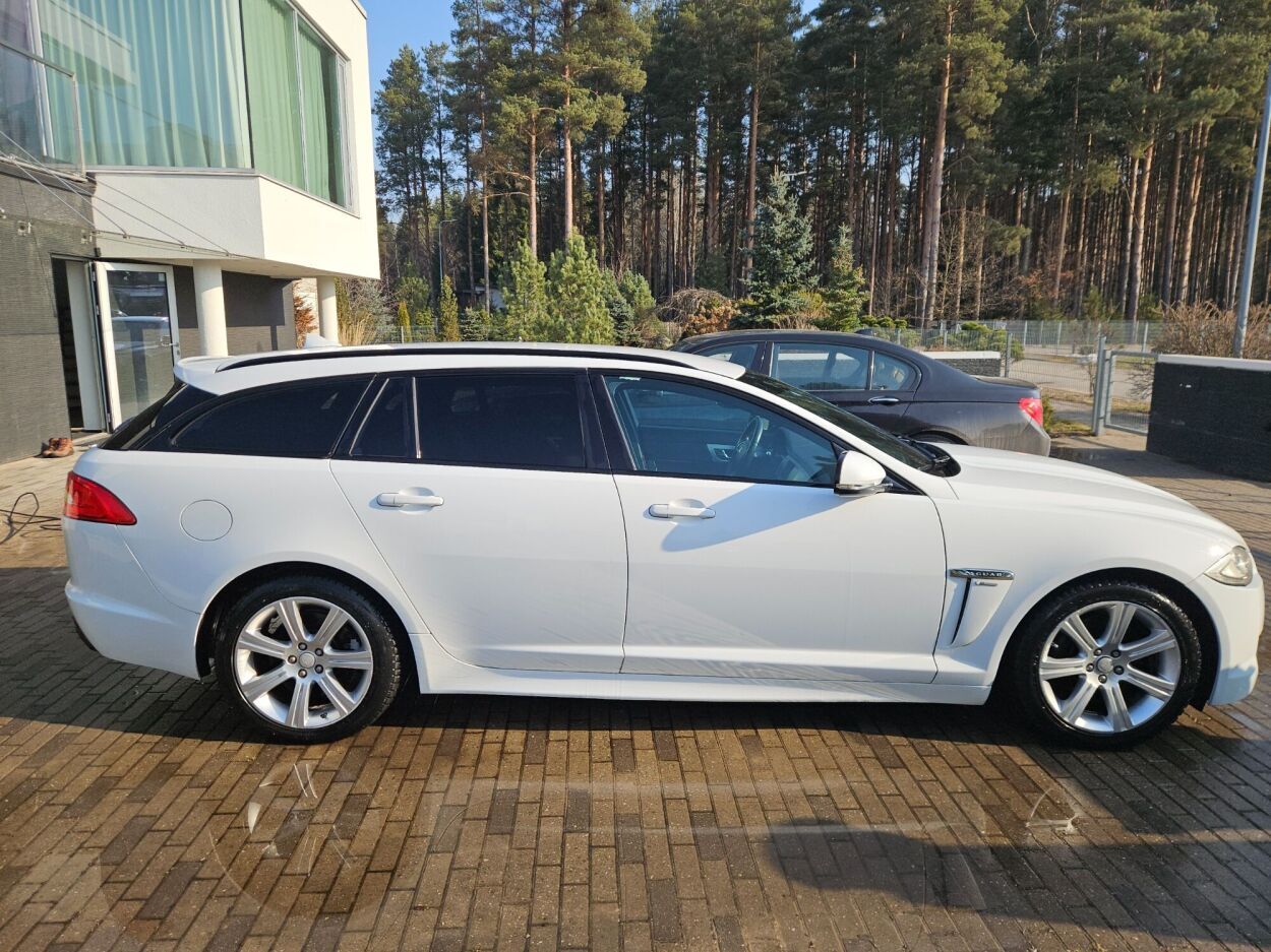 Jaguar XF 2014, photo 2/6