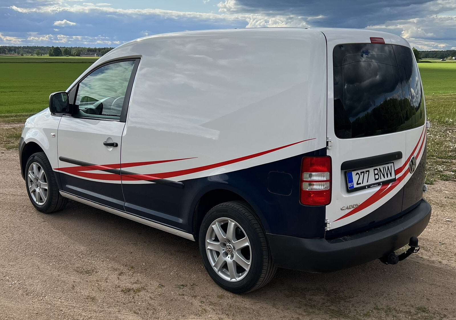 Volkswagen Caddy 2015, kuva 4/6