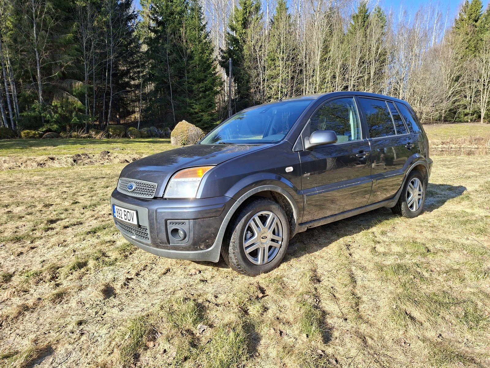 Ford Fusion 2009, photo 2/8