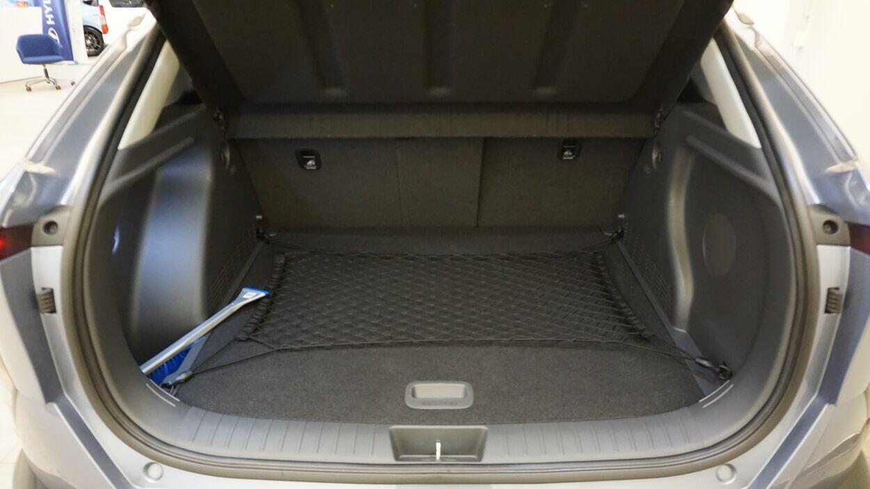 Hyundai Kona 2023, photo 6/23