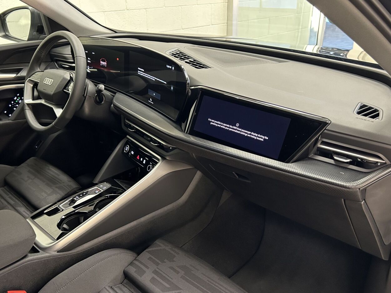 Audi Q5 2025, photo 6/10