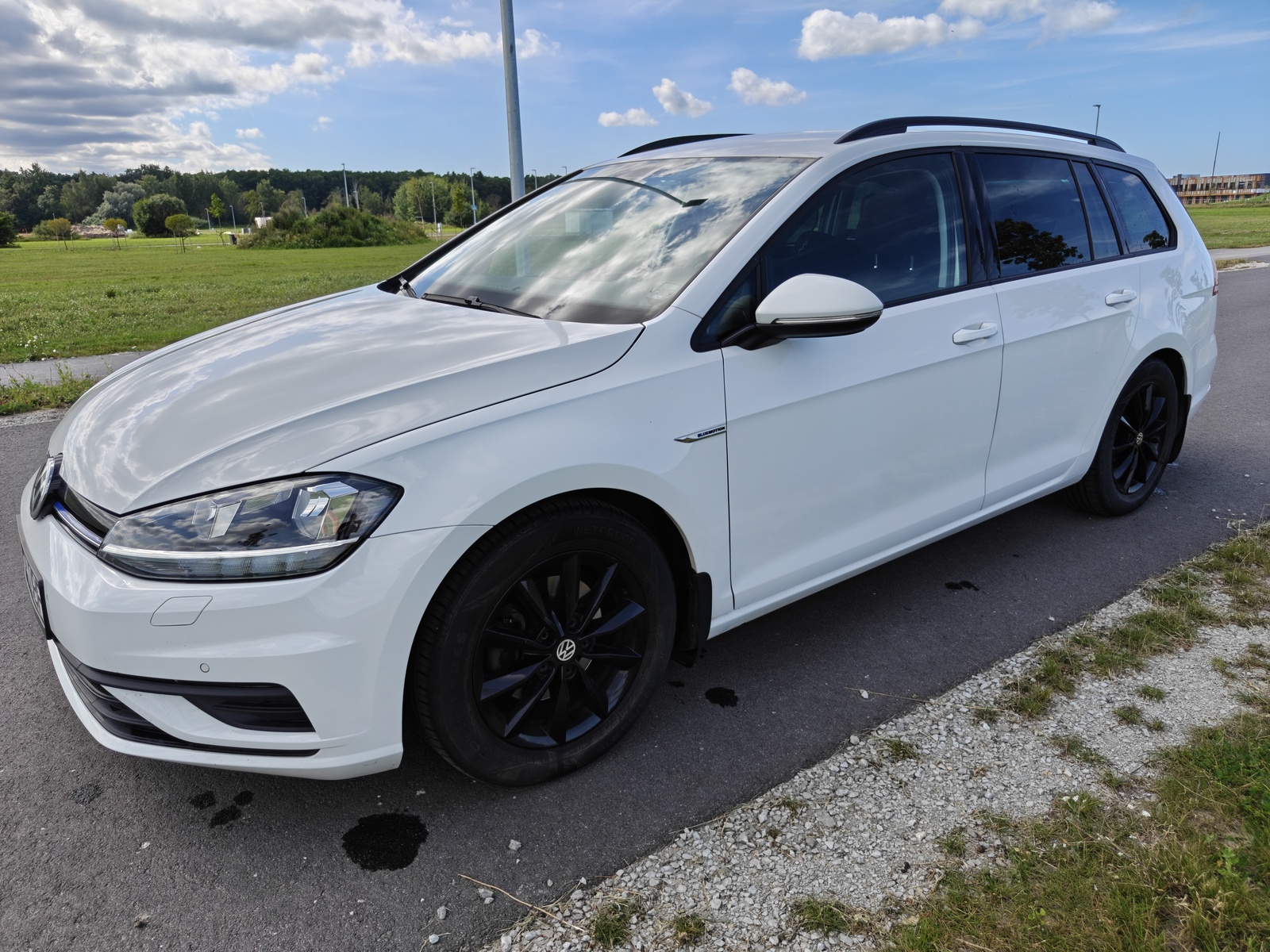Volkswagen Golf 2019, photo 2/10