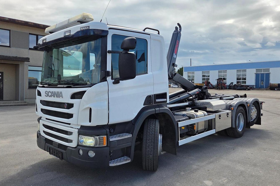 Scania P360 6X2*4, 2016, 265 kW, diesel, automatic