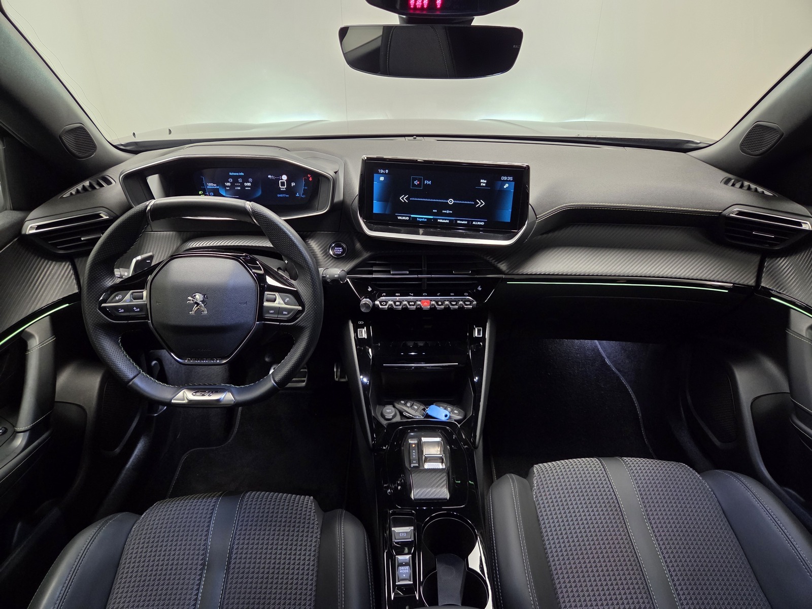 Peugeot 2008 2022, photo 7/10