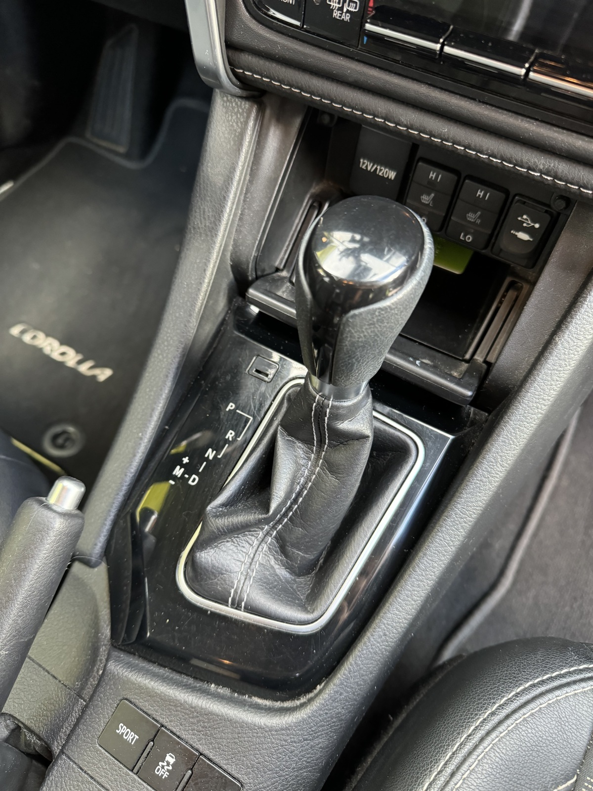 Toyota Corolla 2018, photo 5/11