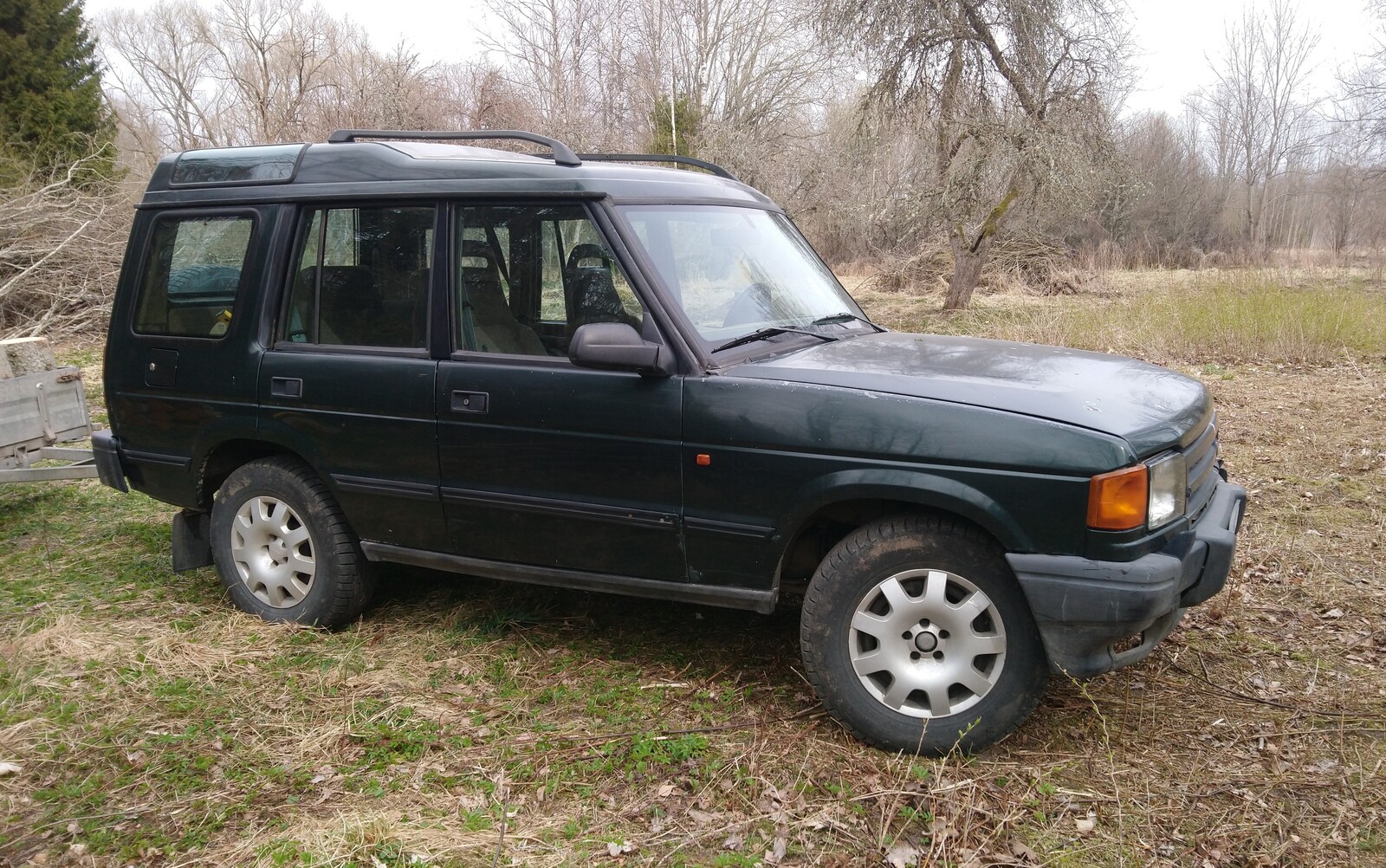 Land Rover Discovery 1998, kuva 3/4