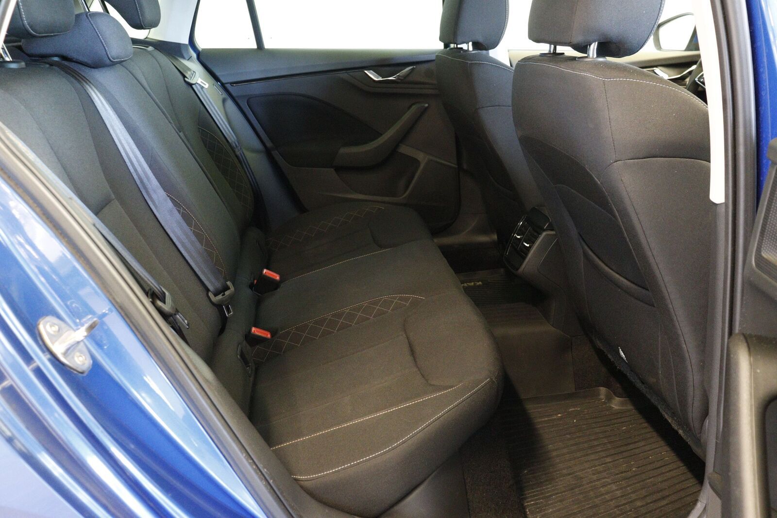 Škoda Kamiq 2023, photo 7/10