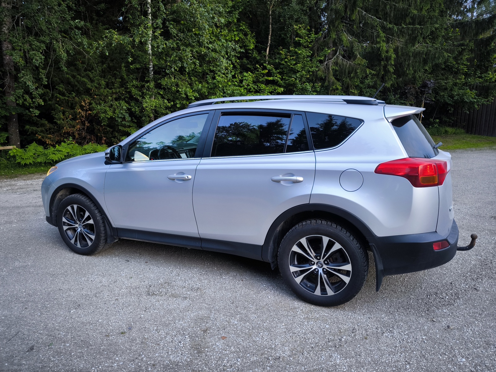 Toyota RAV4 2.0 91kW 2014, photo 2/16