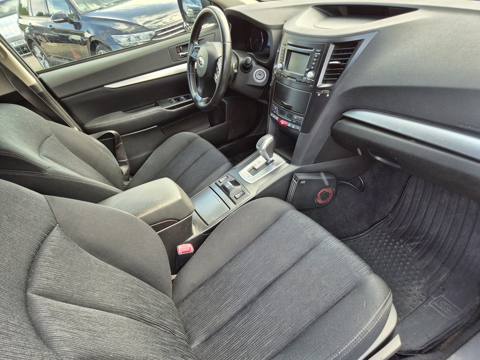 Subaru Outback 2.5 127kW 2013, kuva 3/10