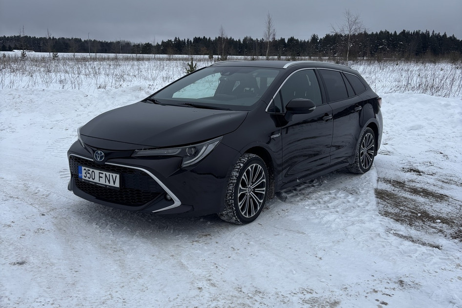 Toyota Corolla, 2019, 1.8, 72 kW, hübriid (bensiin/elekter), automaat, esivedu