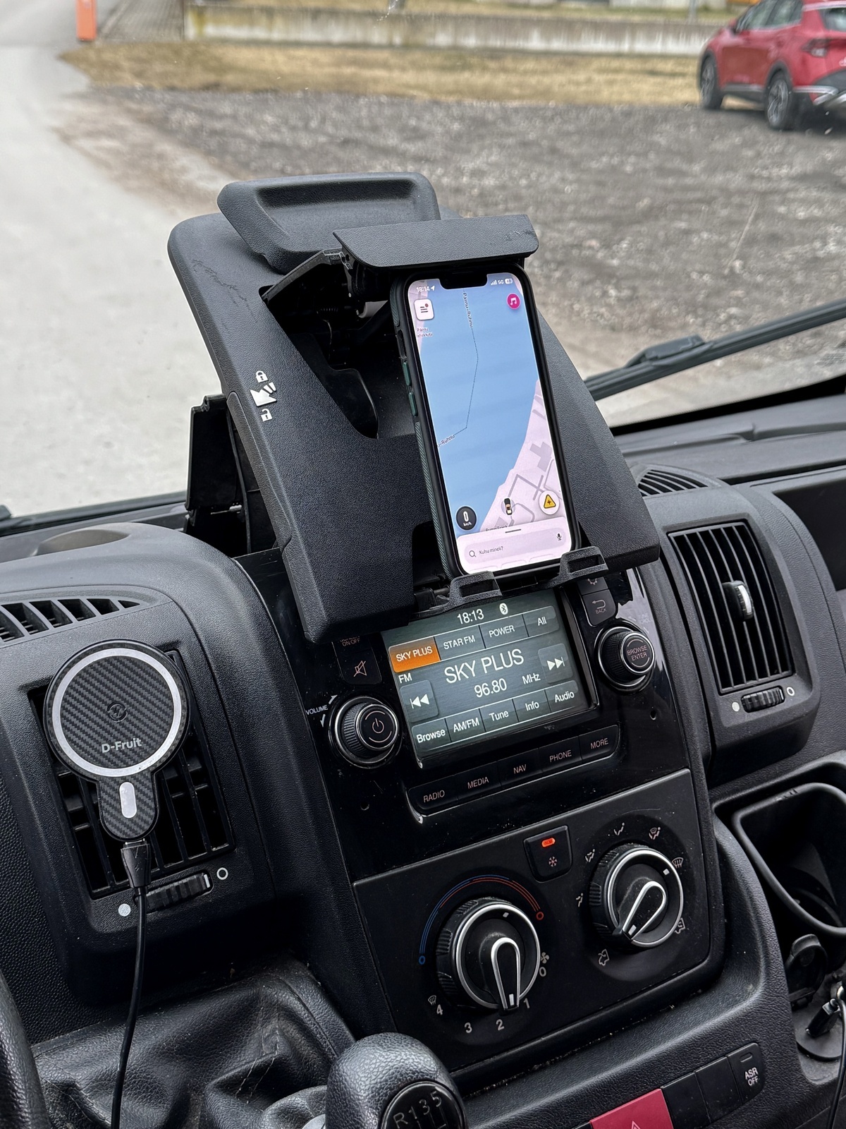 Peugeot Boxer 2017, kuva 7/8