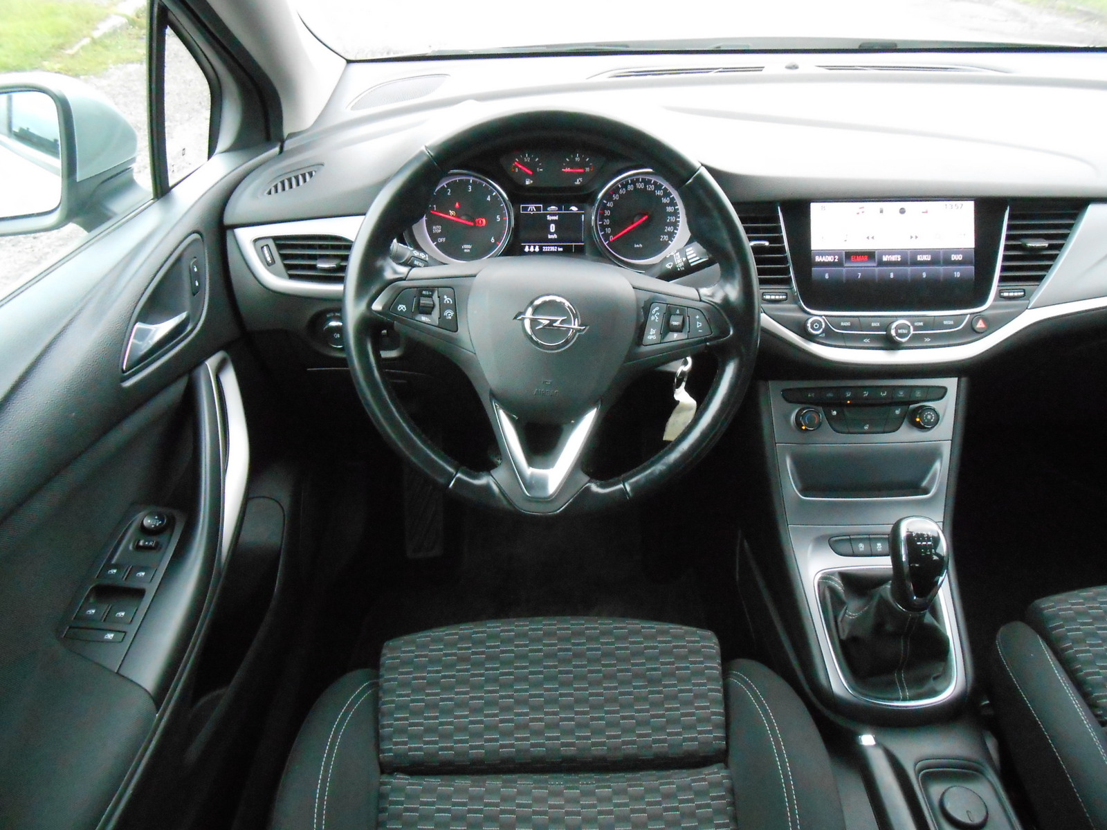 Opel Astra 2018, photo 5/21
