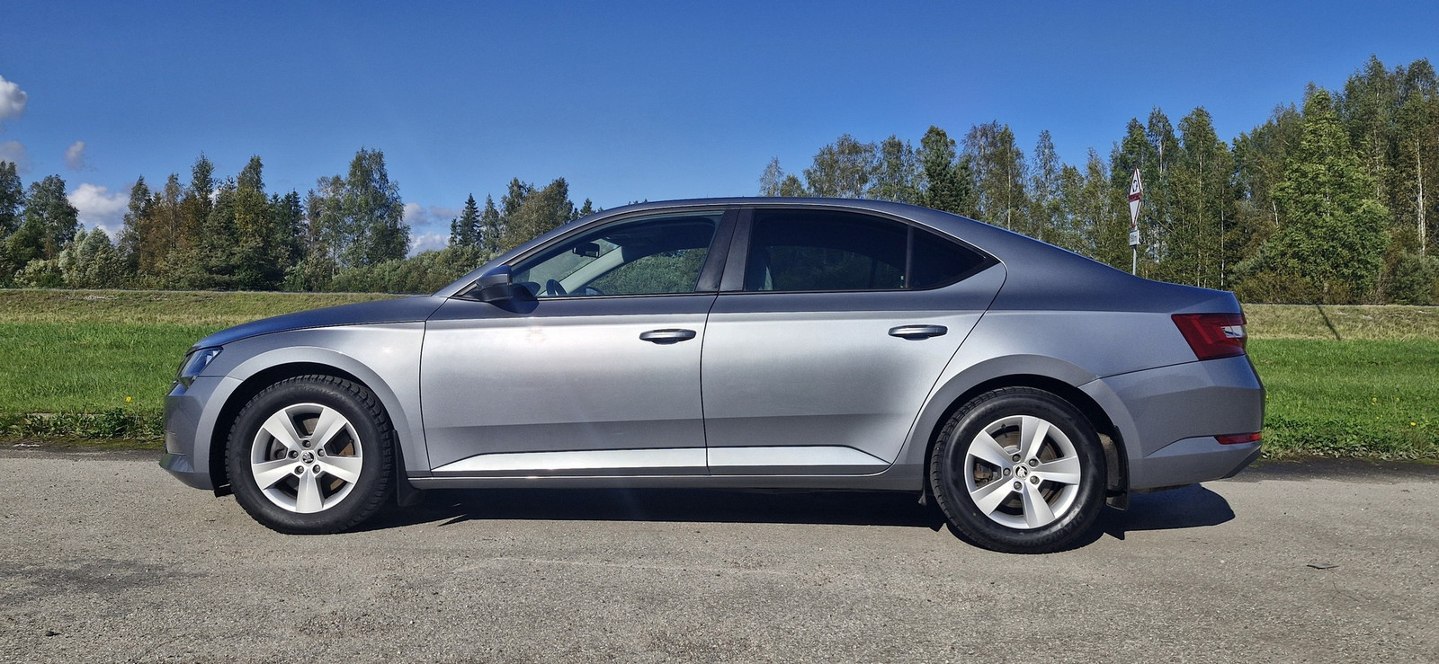 Škoda Superb 2016, kuva 6/16