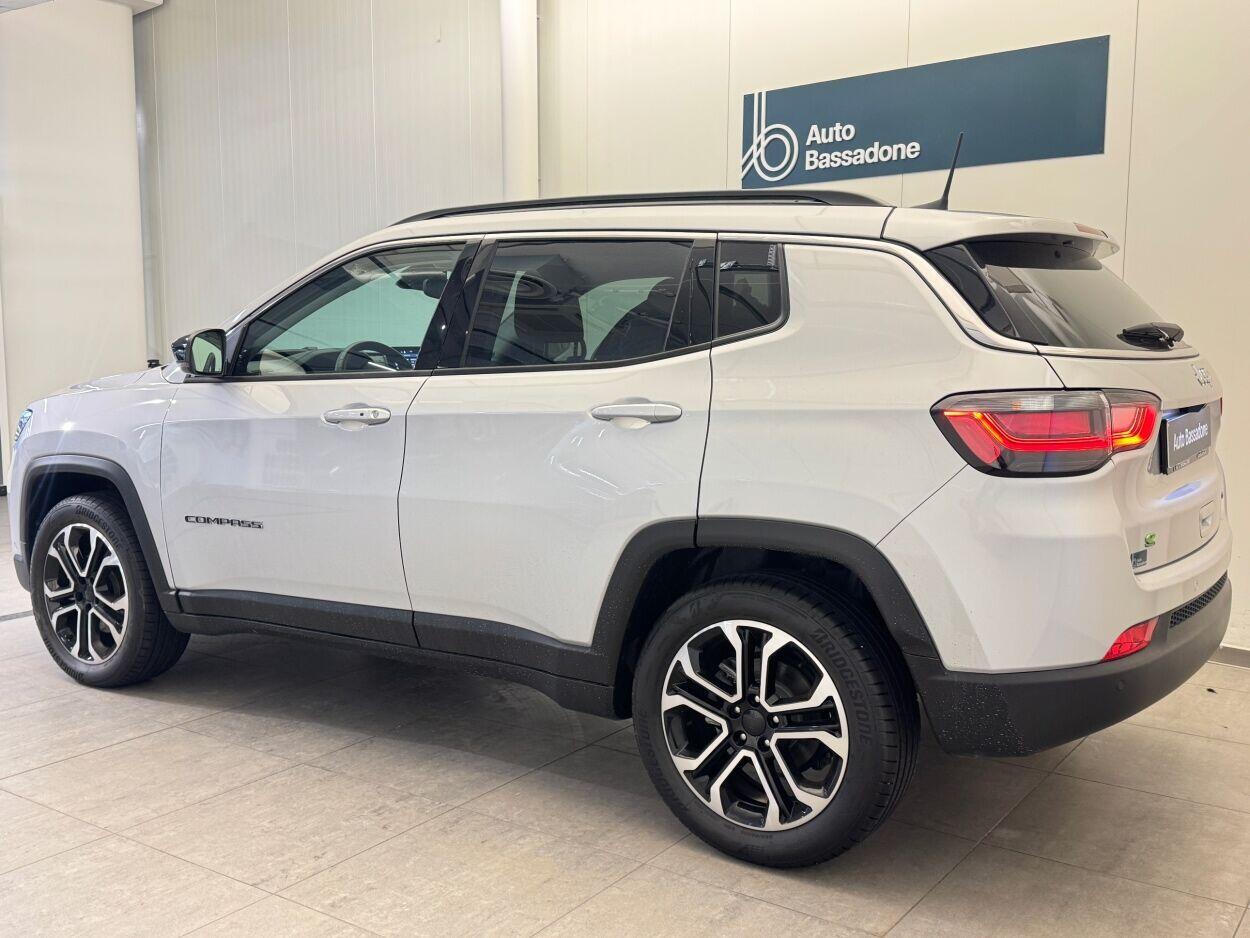 Jeep Compass 2023, kuva 4/10