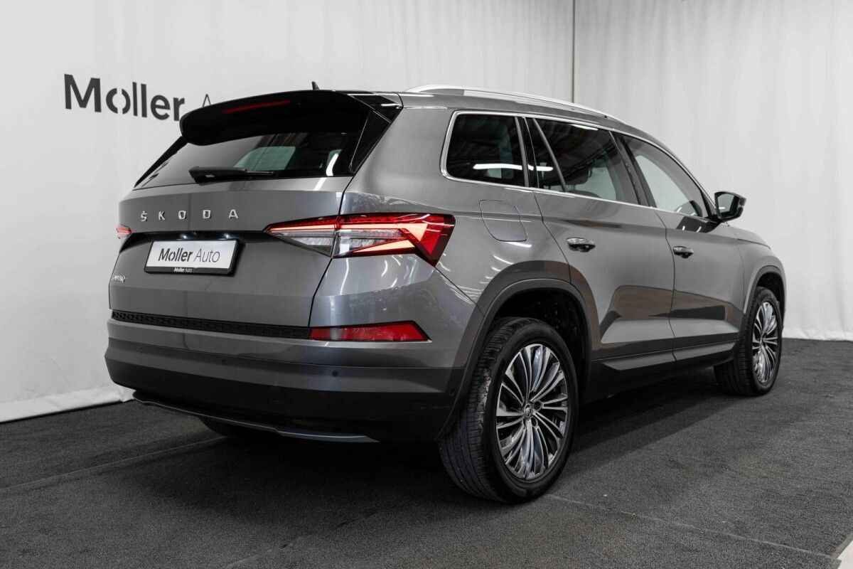 Škoda Kodiaq 2022, photo 5/10