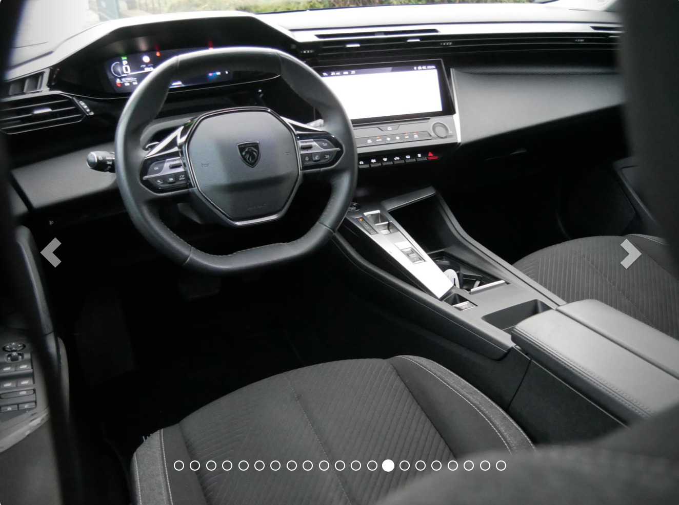 Peugeot 308 2022, photo 5/7