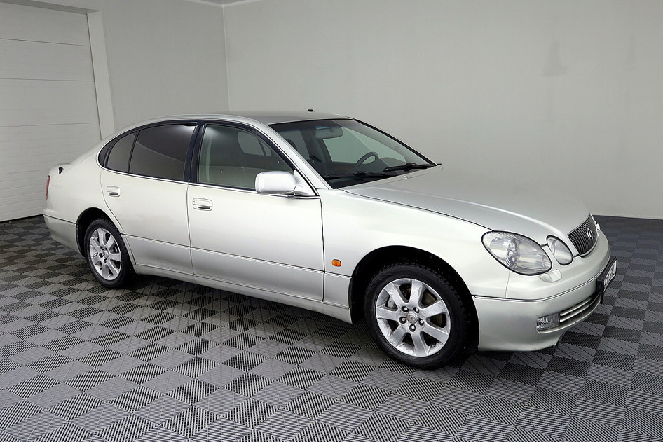 Lexus GS 300, 2001, 3.0, 161 kW, benzinas, automatinė, galiniai varomieji ratai