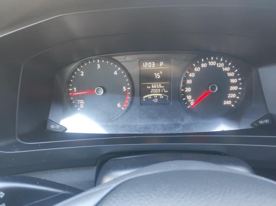 Volkswagen Transporter 2015, kuva 4/5