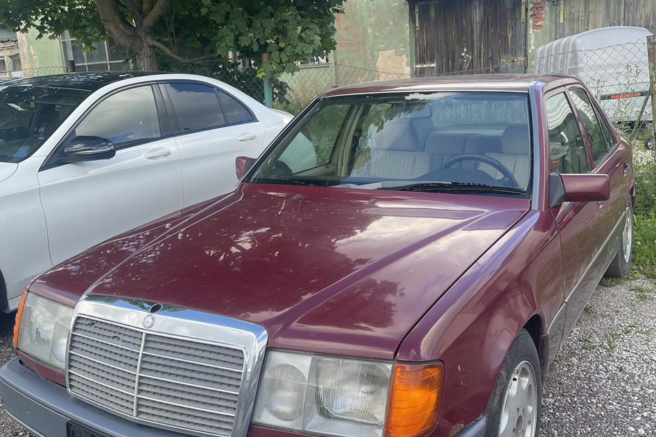 Mercedes-Benz 250, 2.5, 69 kW, дизель, автомат, задний привод