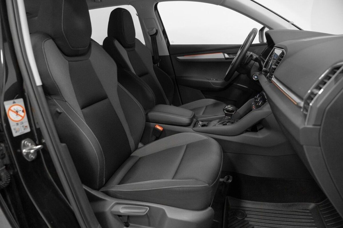 Škoda Karoq 2023, kuva 7/10
